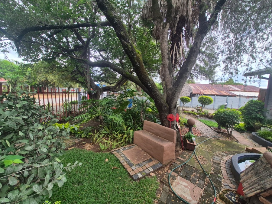 3 Bedroom Property for Sale in Oos Einde North West